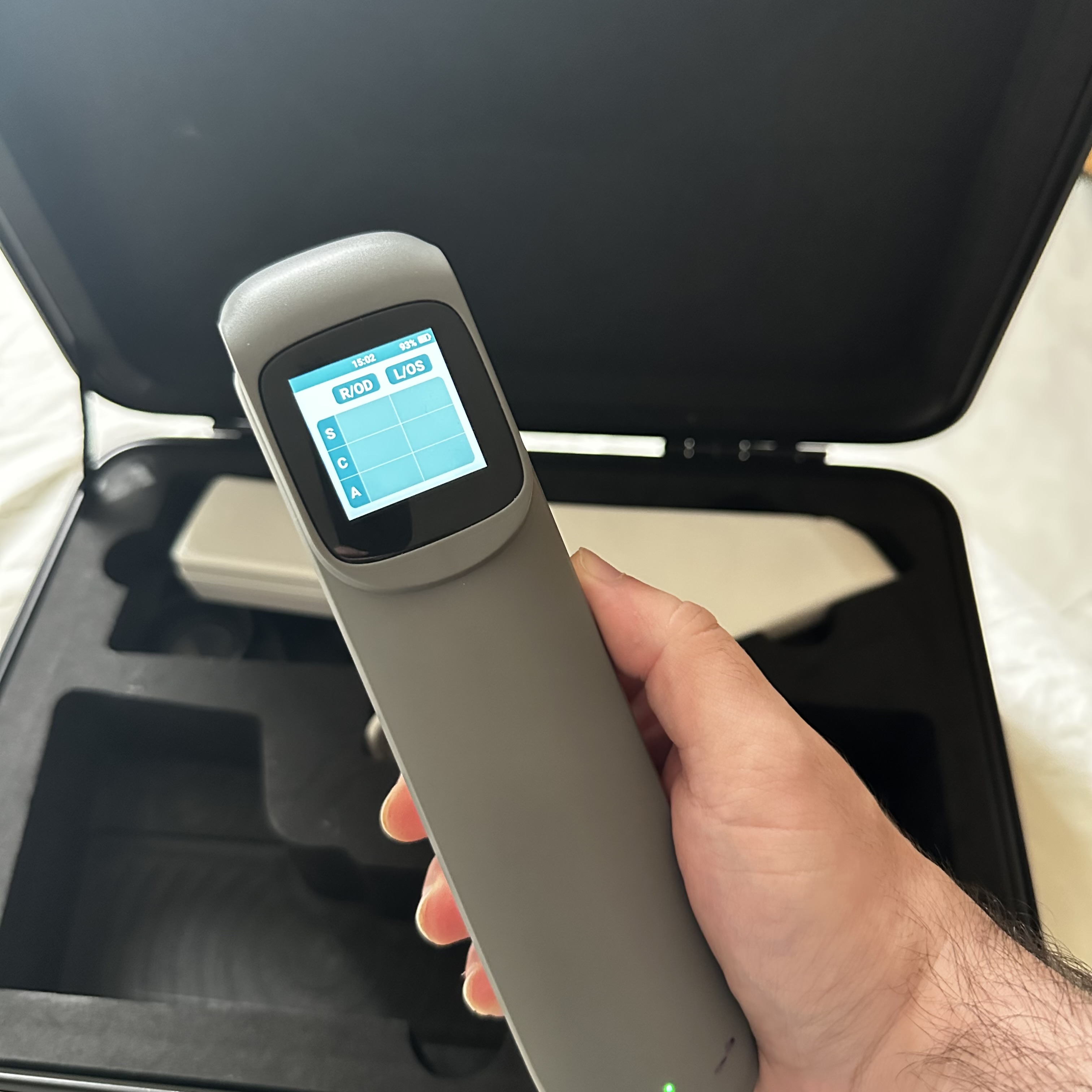 Auto Refrator Portátil easyRef MOPTIN - R$ 20.000,00